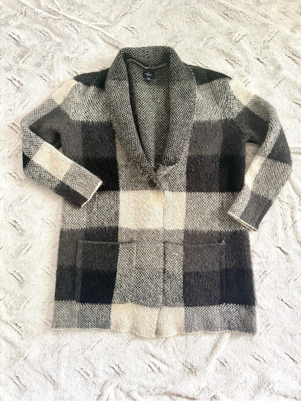 American Eagle Buffalo Plaid Shawl cOllar Longline Cardigan Sweater Size M